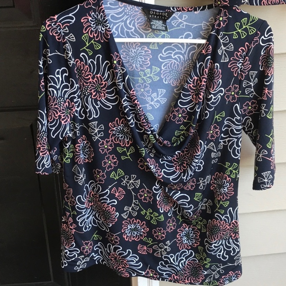 Matching Seperates! Two Different Sizes! - image 2